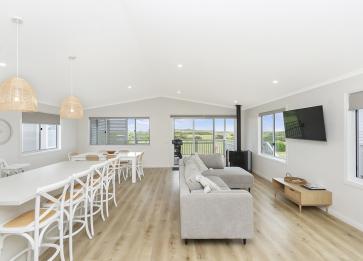 Southcombe Deluxe Villas Living Area Dining