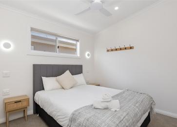 Southcombe Deluxe Villas Room 2