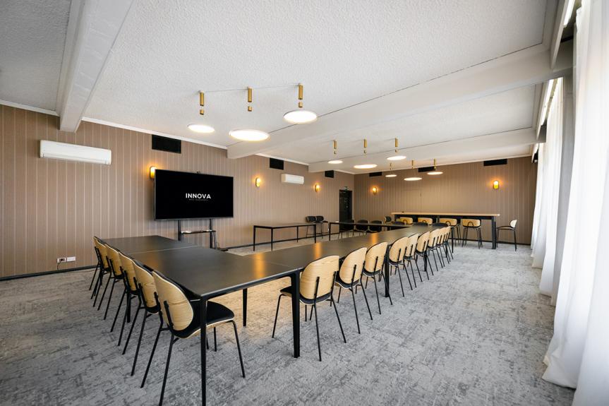INNOVA Motel Conference Room LR