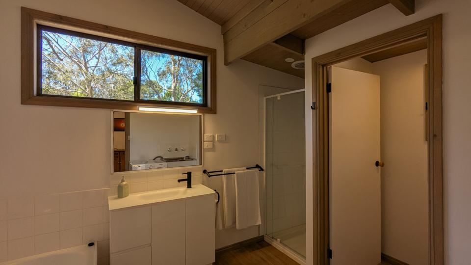 Wonderland Cottages bathroom
